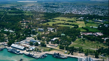 Gastronomía y música en la Feria del Puerto de Punta Alta