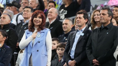Cristina recordó que Lousteau fue el creador de la 125 y reconoció que "casi me pongo el país de sombrero"