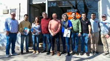 Javier Rodríguez visitó una cooperativa molinera de Saladillo junto al candidato de Unión por la Patria