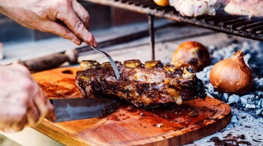 Un asado para seis ya cuesta casi $12.000 por persona