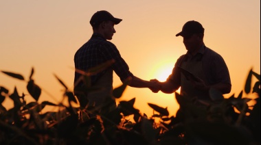 CRA y Barbechando reclaman que el sector agropecuario deje de tener un régimen laboral ‘distinto’