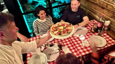Del garaje a Napoles: un pizzero de Saladillo aspira a una importante certificación italiana