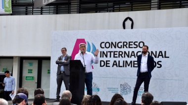 El ministro Javier Rodríguez encabezó el Primer Congreso Internacional de Alimentos