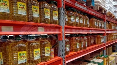 Polémica entre los supermercados y aceiteras por aumentos
