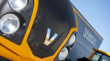 Valtra inaugura su nuevo concesionario en Luján de Cuyo