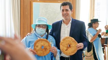 Mercedes celebró la Fiesta Nacional de la Torta Frita y Wado de Pedro jugó de local