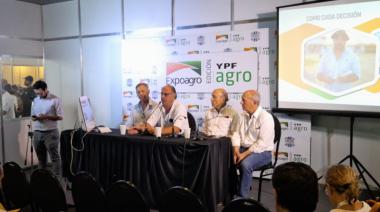 Chemes y Salaverri reivindicaron los 80 años de CRA junto a los productores