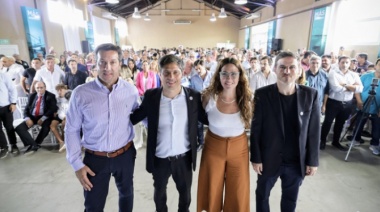 Kicillof encabezó el acto de asunción de Jimena López como presidenta de Puerto Quequén