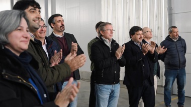 Bahillo y Rodríguez acompañaron a la cooperativa bonaerense que exportará kiwi con Indicación Geográfica a España