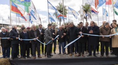 Con el corte de cintas, comenzaron las Nacionales en Corrientes