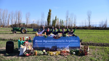 La Mesa Agroalimentaria y la UTEP Agraria llaman a votar a Massa "para frenar a la ultra derecha"