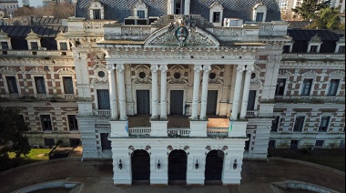 El Fomeb advierte por el impacto de la suspensión de la pauta oficial de la Provincia en los medios bonaerenses