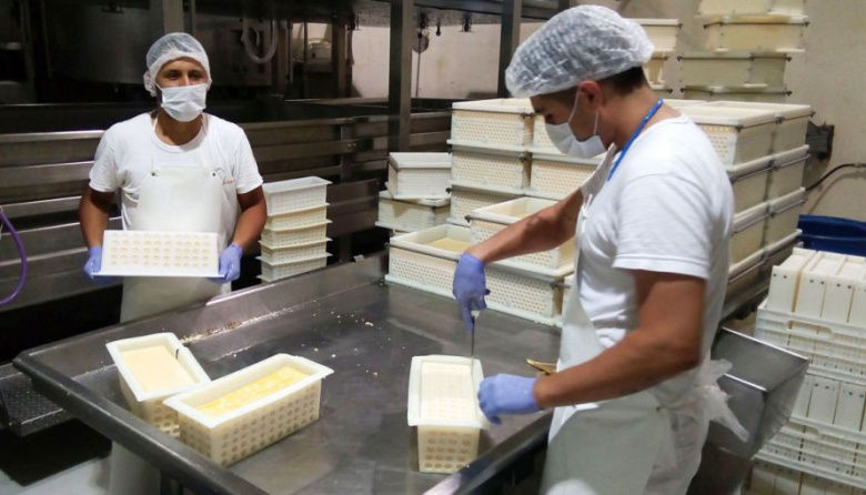 Las pymes lácteas califican su situación de ‘insostenible’