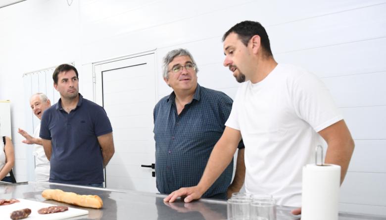 Javier Rodríguez habilitó una fábrica de chacinados de pequeña escala en General Alvear