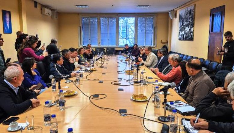La UATRE y la CGT solicitan la intervención nacional ante la crisis de Granja Tres Arroyos
