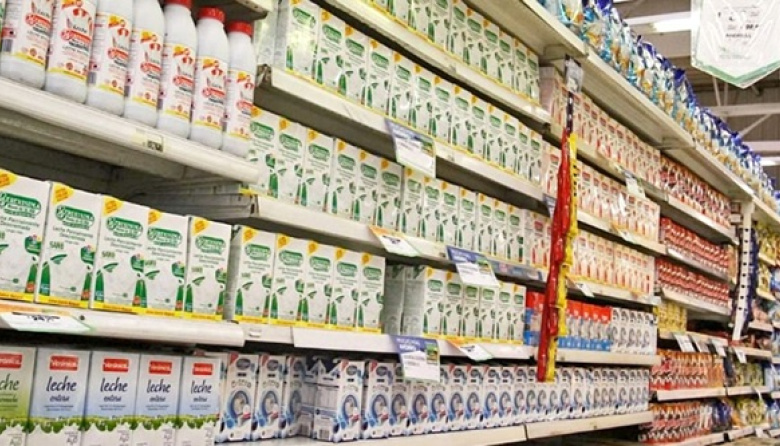 El Gobierno eliminó controles redundantes y simplificó trámites para toda la cadena lechera