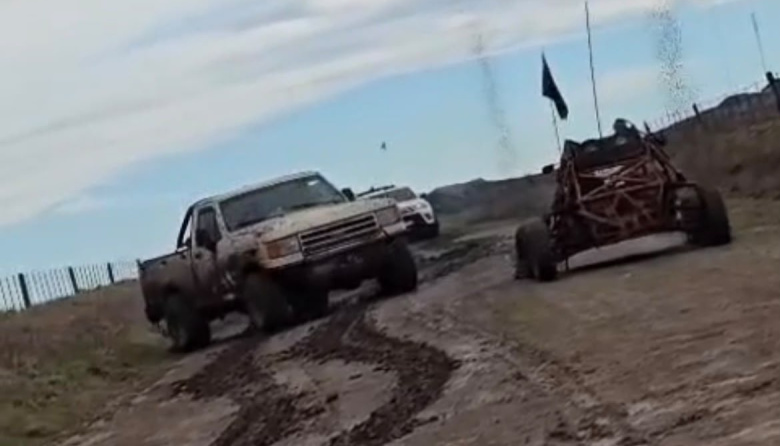 Destruyeron caminos rurales, se filmaron para las redes y desataron la bronca de los productores