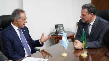 Scioli logró la prórroga del plazo de entrada de la merluza argentina a Brasil