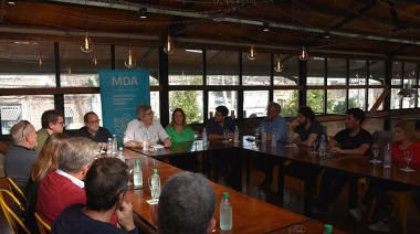 Javier Rodríguez visitó Junín y se reunió con productores