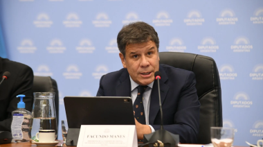 Facundo Manes presentó un importante proyecto de Ley de Protección del Mar Argentino