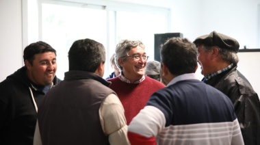 Javier Rodríguez se reunió con productores en el Encuentro Regional de la Nueva Ruralidad