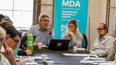 Se reunió la Mesa Lechera Provincial con representantes de la producción tambera y la industria láctea