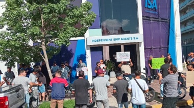Peligro en los puertos: Buques desregulados, sin control y a la deriva