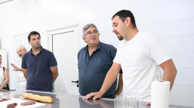 Javier Rodríguez habilitó una fábrica de chacinados de pequeña escala en General Alvear