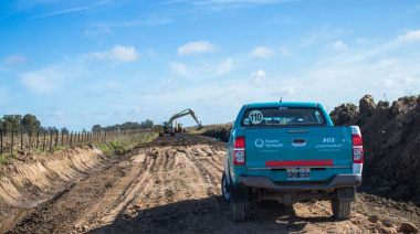 El Puerto Quequén de Necochea invierte para recuperar caminos rurales